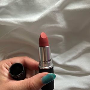 mac lipstick